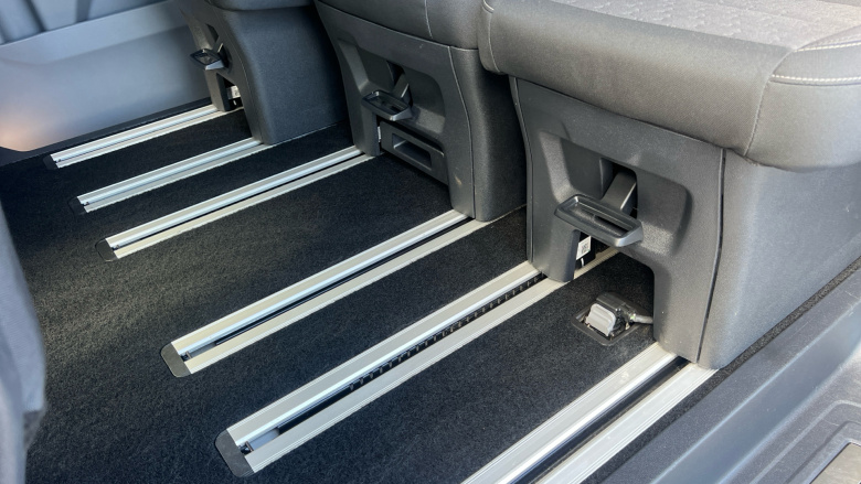 Ford Tourneo Custom 320 L2 Diesel Fwd 2.0 EcoBlue 136ps H1 Titanium 8 seater